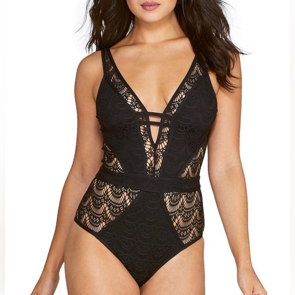 Becca by Rebecca Virtue Womens Color Play Crochet One-Piece Swimsuit Black